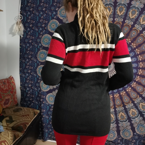 Cute Turtleneck Sweater - Picture 2 of 5